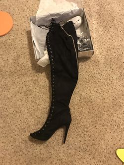 Black lace up peep toe thigh boot size 10