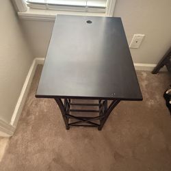 Magazine end table