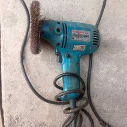 MAKITA DISC SANDER  $50