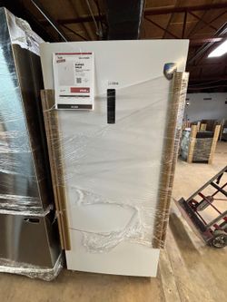 Midea MRU21F5BWW Freezer
