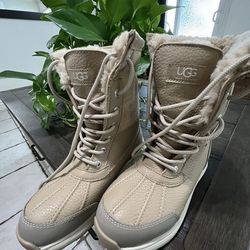 UGG Women's Adirondack III Boot Woman’s Size 5.5