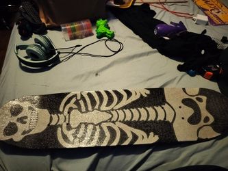 Skeleton Skateboard 🛹