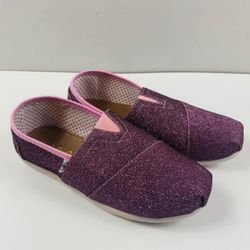 Brand New Women’s Dark Pink Glitter Flats- Avail in sizes 6,7,8