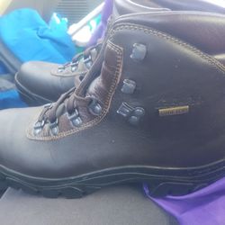 Cabelas Boots 