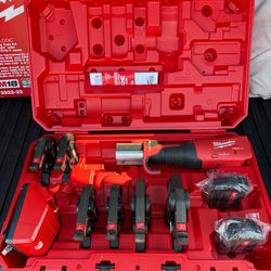 Milwaukee- M18-Pro-Press Tools