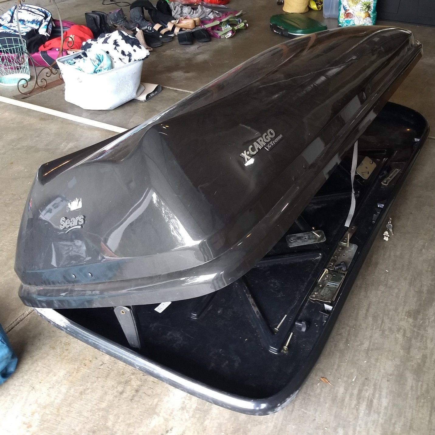 Sears Xcargo Xtreme Roof Cargo Box for Sale in Bothell, WA OfferUp