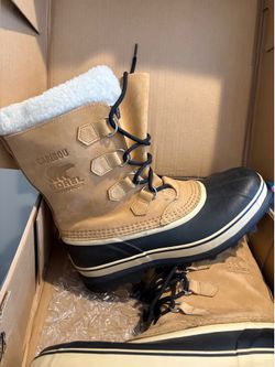 Sorel Caribou Men’s Waterproof Winter Boots – Size 11