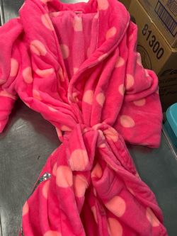 Victoria’s Secret pink bathrobe