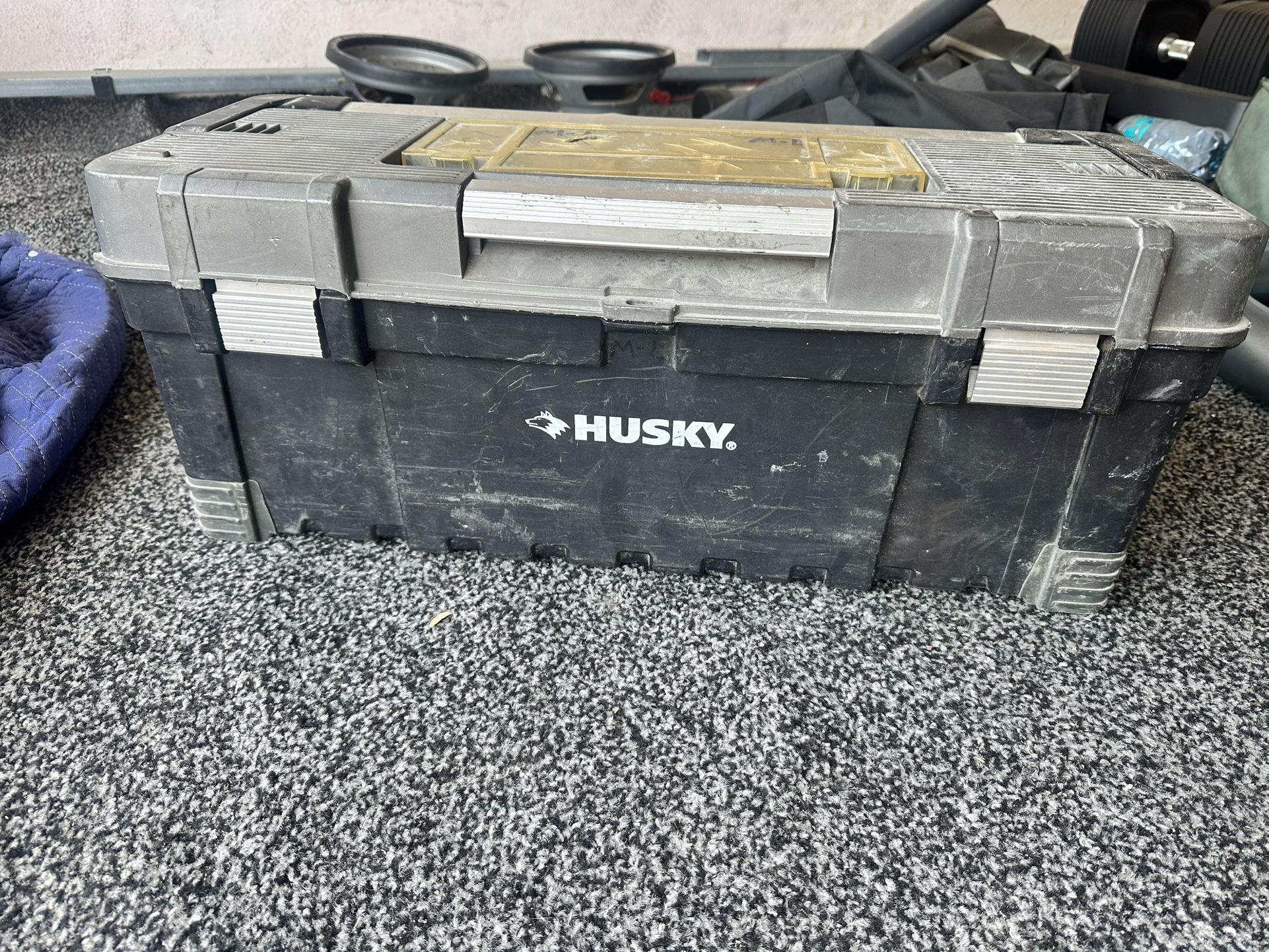 HUSKY 24” TOOL BOX