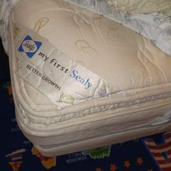 Twin Sz Mattress Boxspring An Frame Like New By Sealy 48 Firm