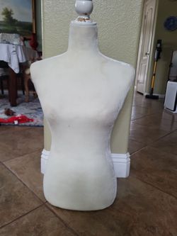 Female Dress Form Mannequin Torso