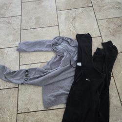 XL Womens Cropped Hoodies