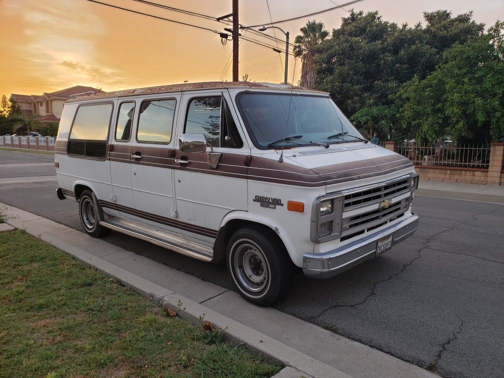 1990 GMC Van 20