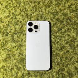 iPhone 16 Pro Max | 256GB | White Titanium | Factory Unlocked