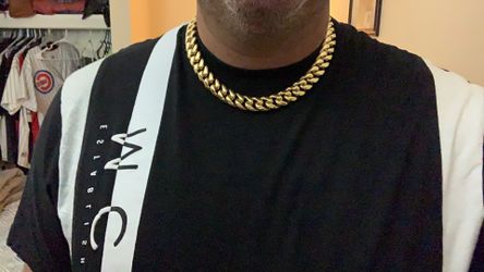 Cuban Miami chain and bracelets 14k and 18k 👀it's not solid gold.👀 stainless steel gold plated.Rope Chain and Franco Chain