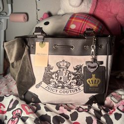 Juicy couture scottie dog day dreamer bag 