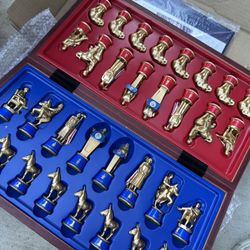 2020 Battle For White House Chess Set 