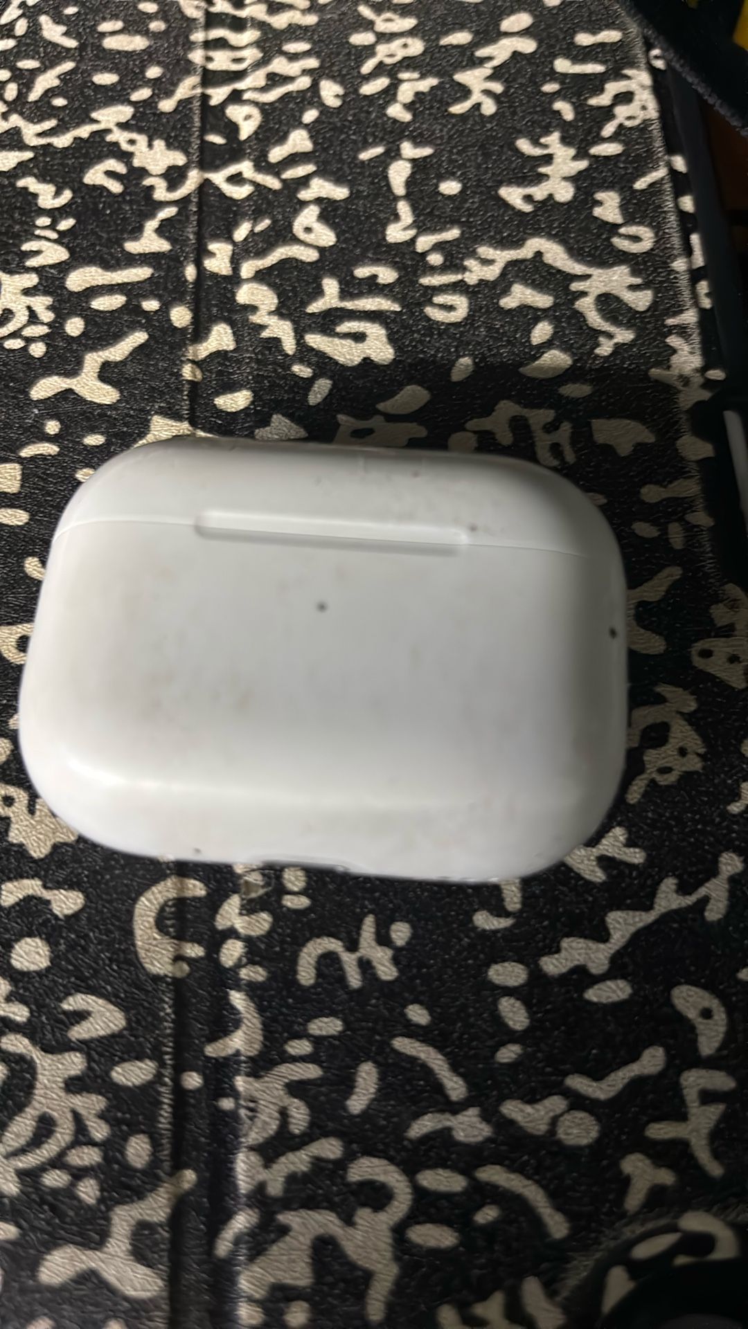 Airpod Pro Second Generation Lightning Connection