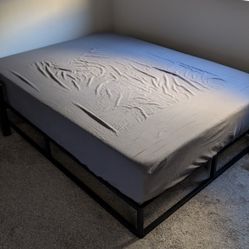 🔥Full Size Bed Frame And Mattress 🔥