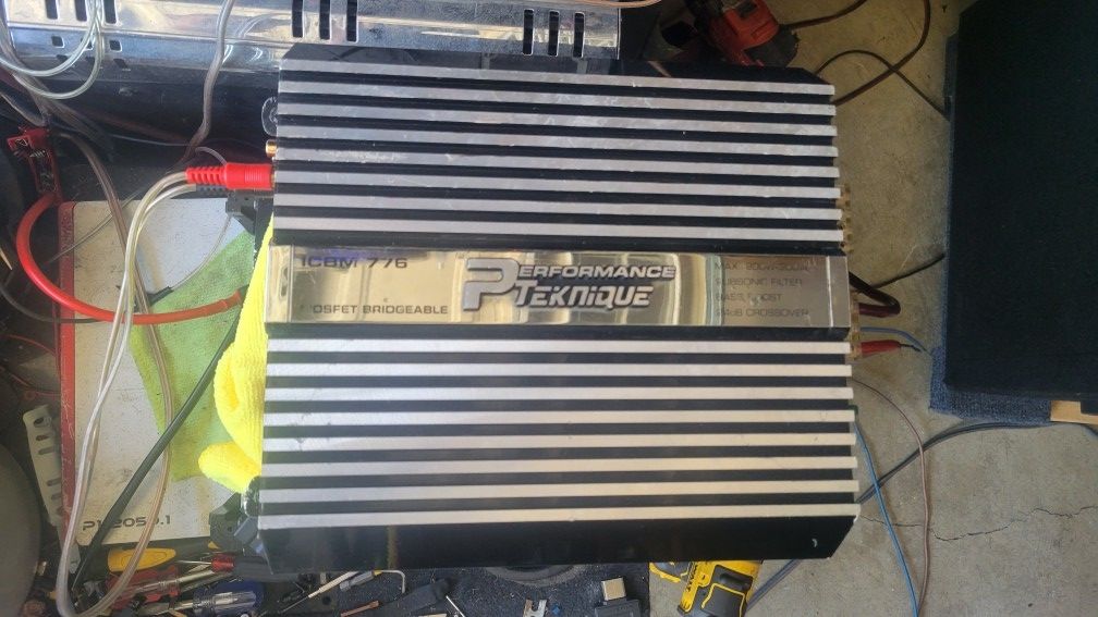 Performance Teknique Amplifier 2channel