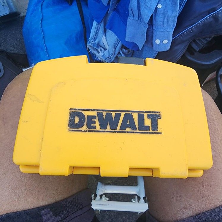 DEWALT Titanium Nitride Drill Bit Set, 14 pc
