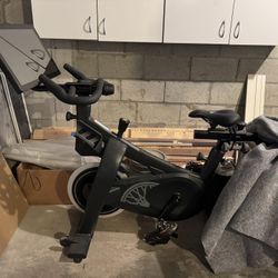 Soulcycle Exercise Bike 