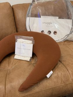 Snuggle Me Organic Feeding Pillow