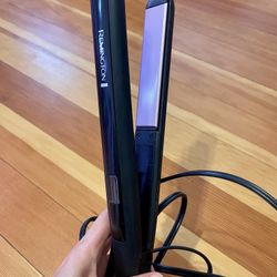 Remington Hair Straightener
