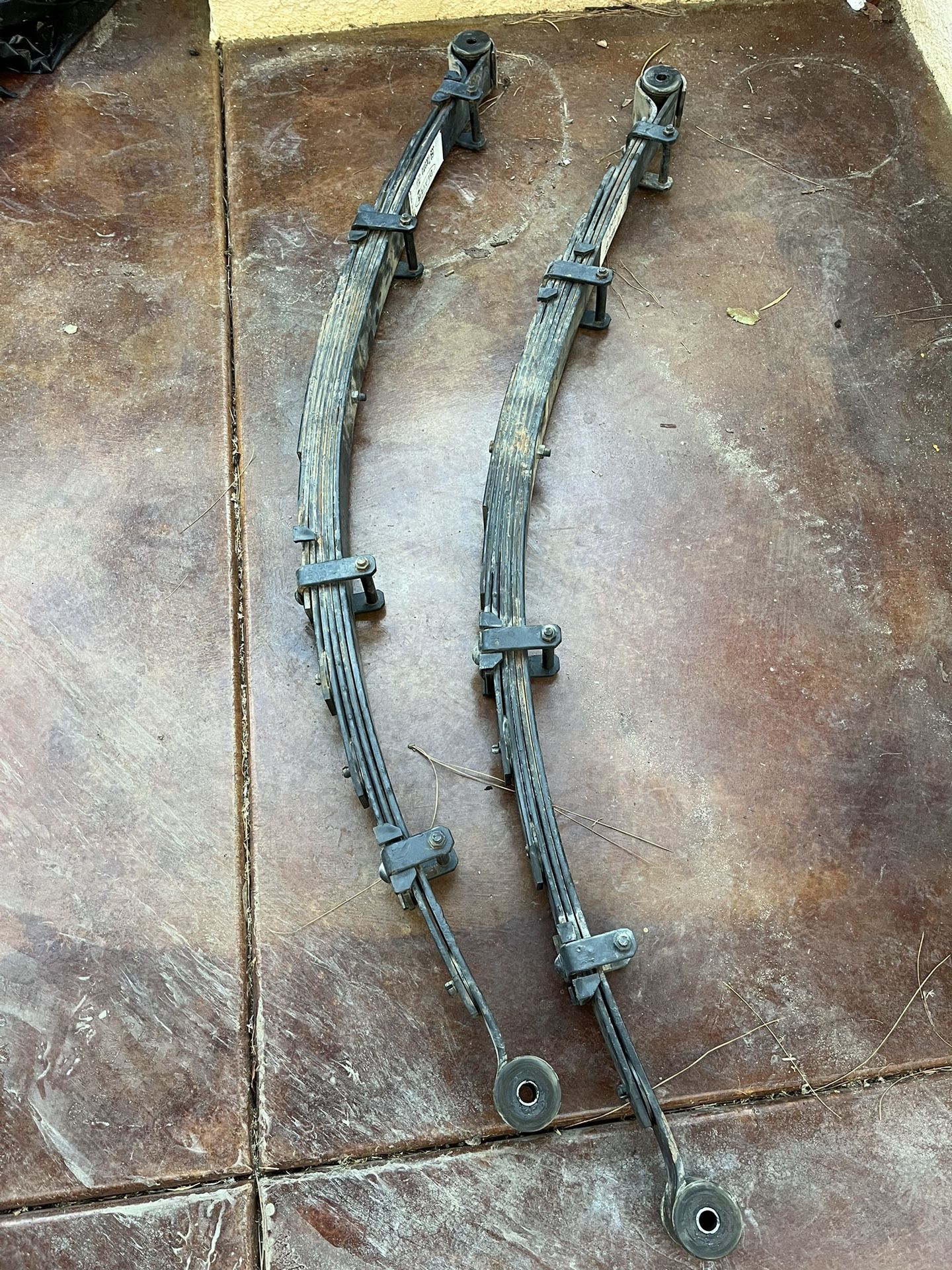 Tacoma Deaver Leaf Springs