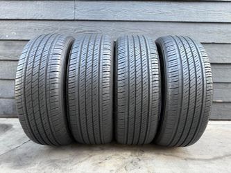 Kumho 235/60/18 instaladas balanceadas
