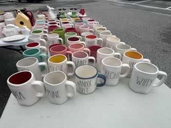 Rae Dunn pottery