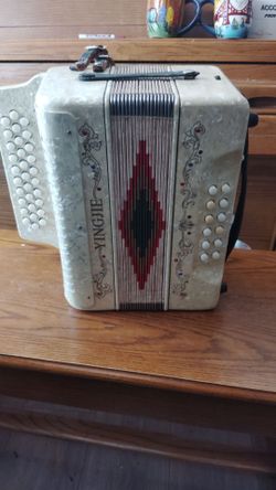 YINGJIE accordion