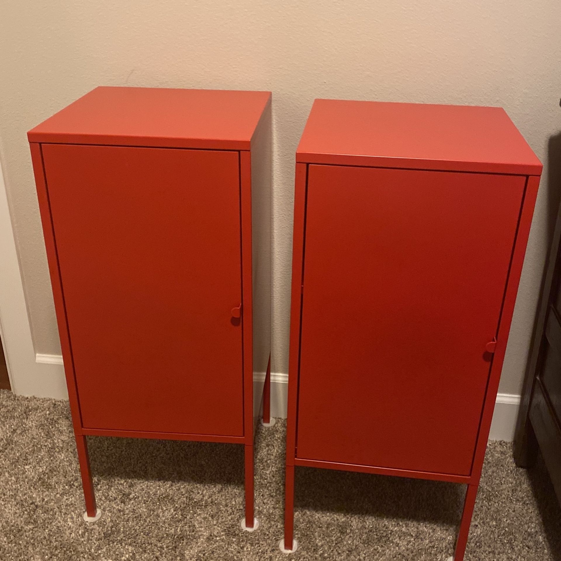 Red Cabinets, IKEA Lixhult