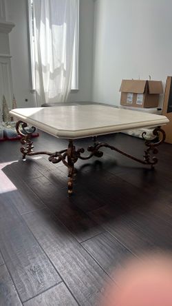 Kreiss coffee table