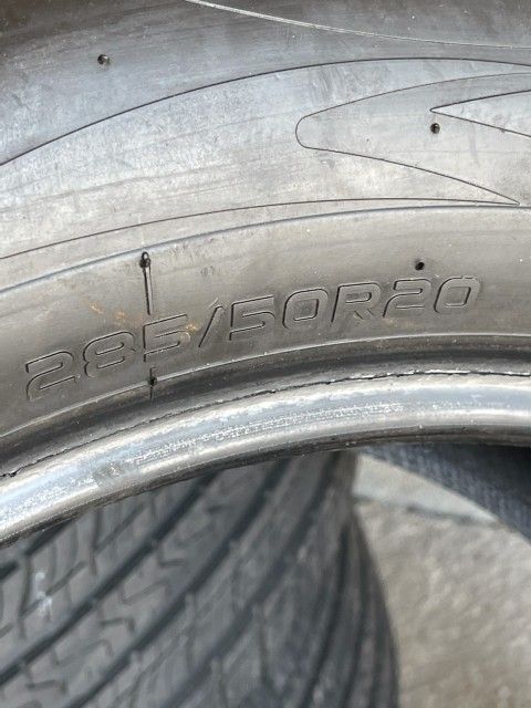 4 Brand New Tires 285 /50r20 Une Use From Lowrens Mass To Manchester NH My Uncle Paid 1,332 Dollar I'm Asking 750 Dollars Obof