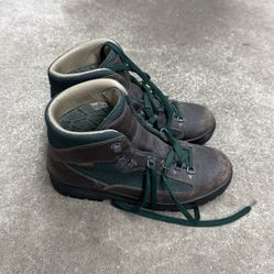 LL Bean Insulated Hiking Boots Size 8.5