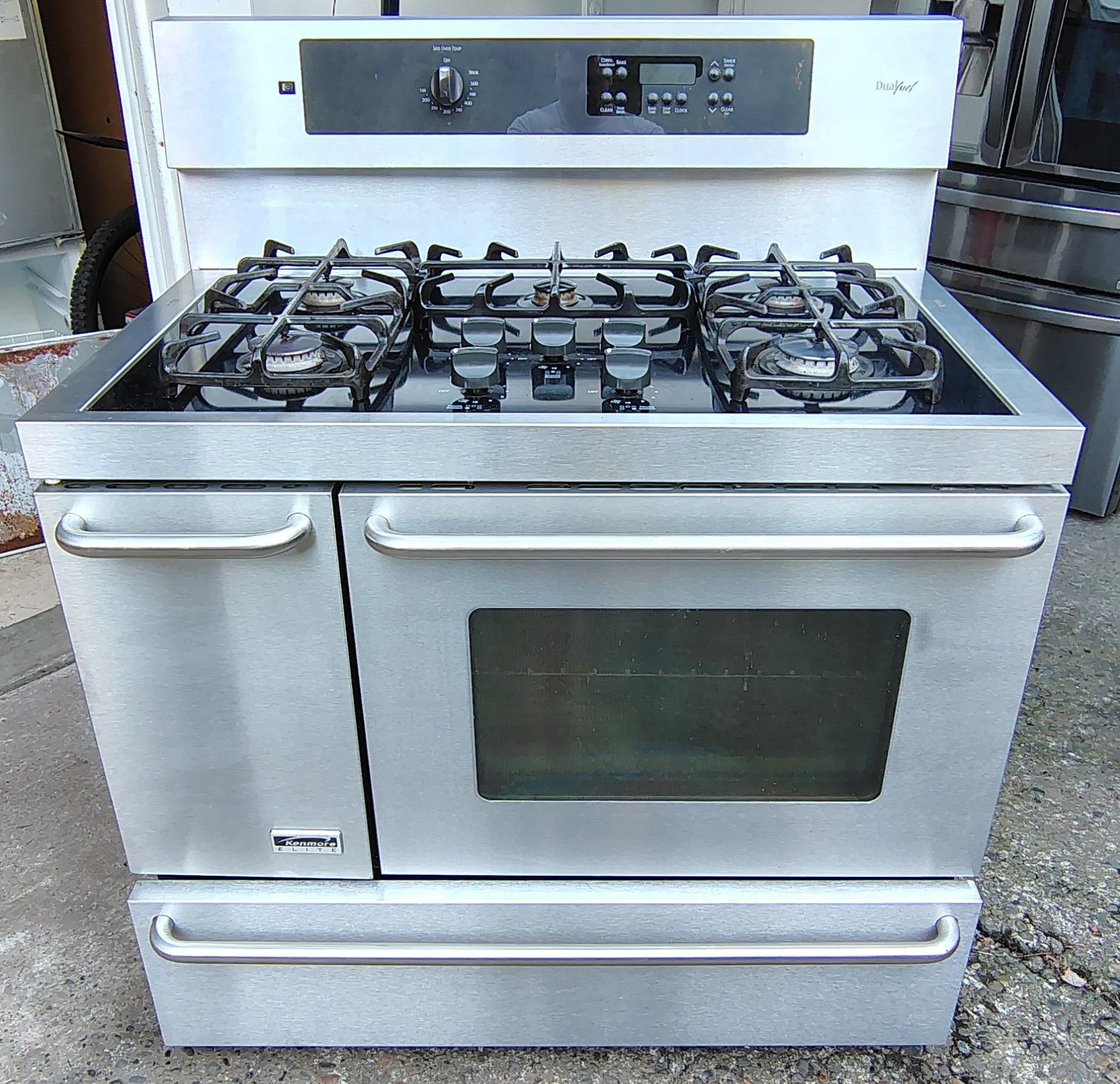 40" Range Dual Fuel Stainless Delivered w/Hood!