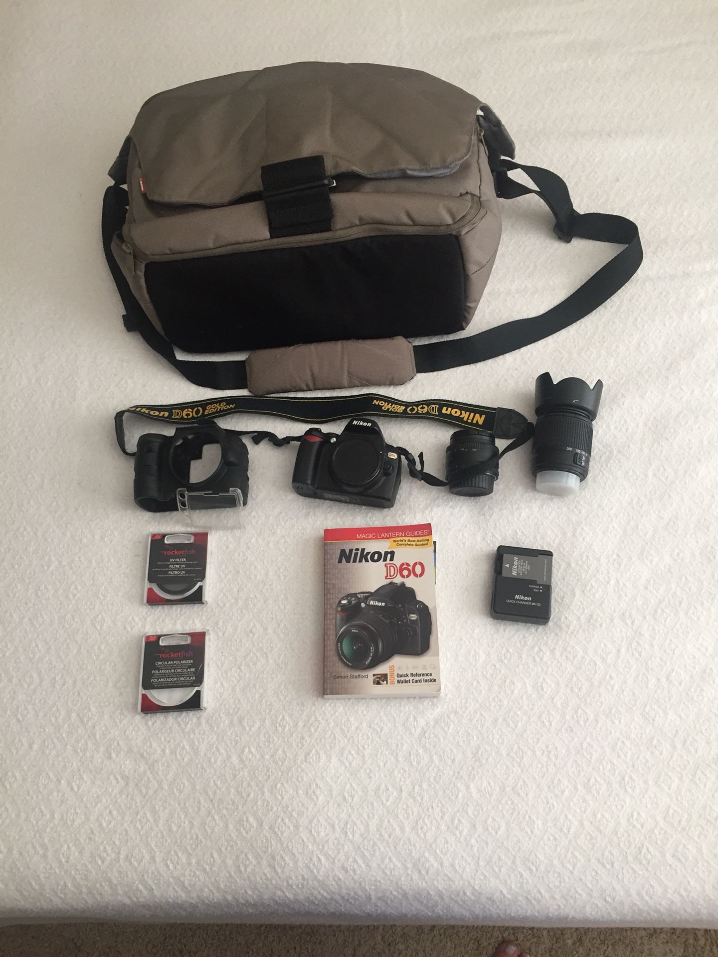 Nikon D60 with accessories, strobe lighting kit