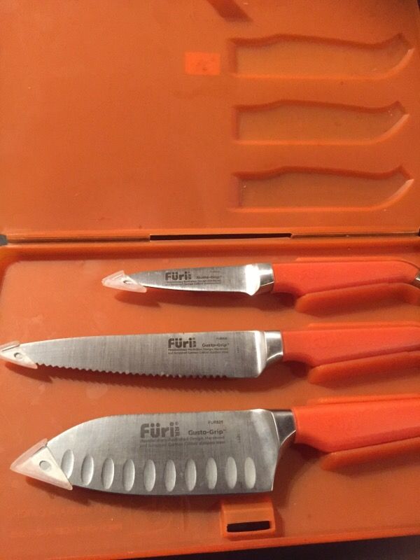 Rachel Ray Furi gusto grip knife set for Sale in Leesport, PA