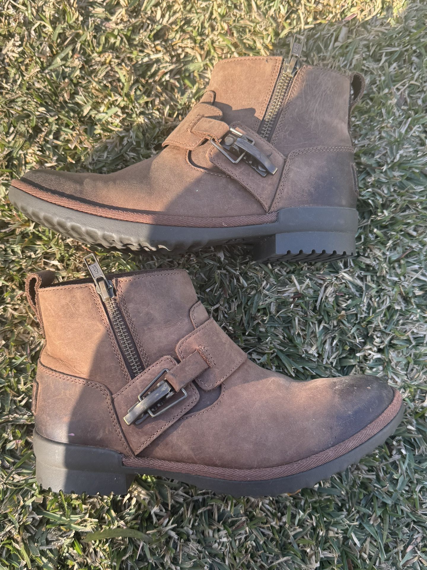 UGG CHEYNE COCONUT SHELL LEATHER ANKLE WATERPROOF BOOT US 5.5