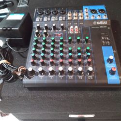 YAMAHA. CONSOLE MODEL MG10.  MIXING CONSOLE. WITH BRAND NEW ADAPTER....WORK VERY WELL.  10 LEVELS