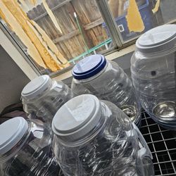 5 Gallon Jugs With Spoon