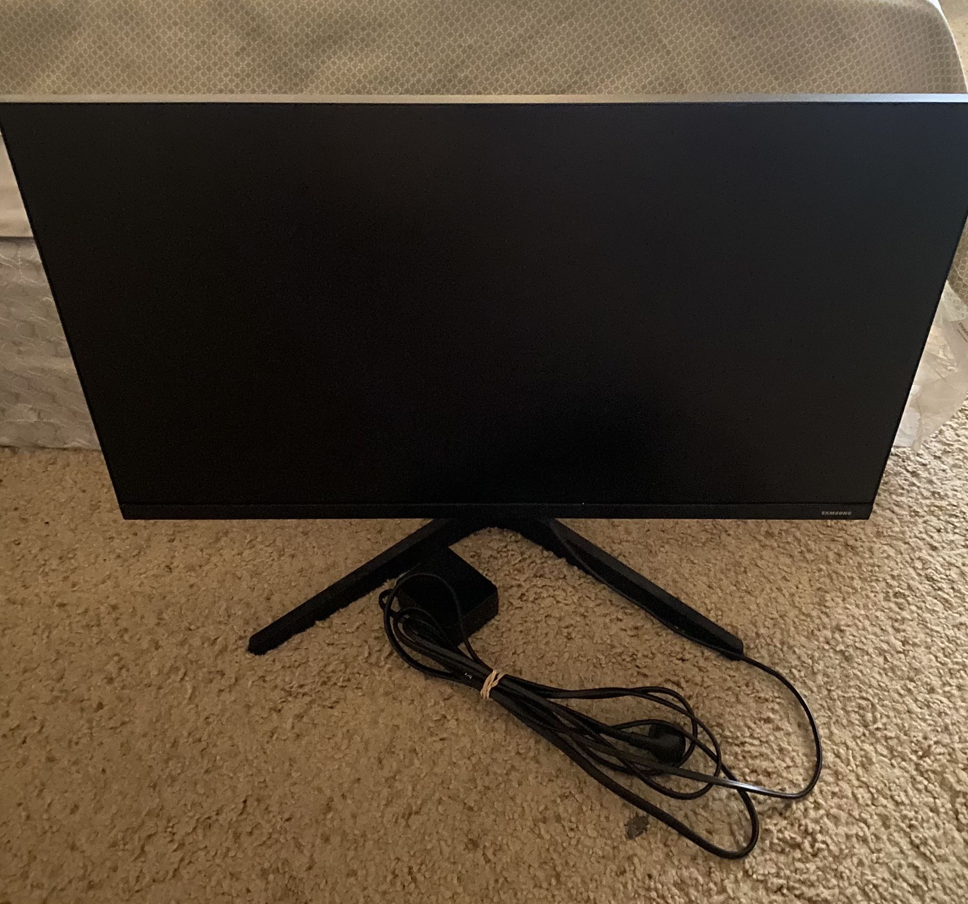 27in Samsung Monitor