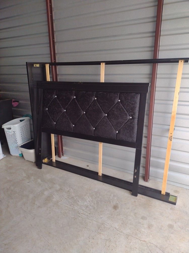 Queen Bed Frame 