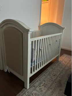 Dolce Babi Baby crib convertible to toddler bed