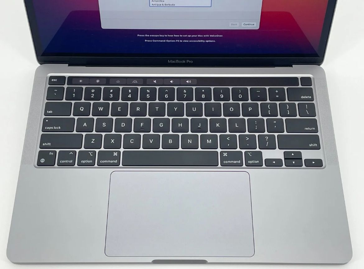 Apple MacBook Pro With Touch Bar (13-inch, 2020, )MacBook 