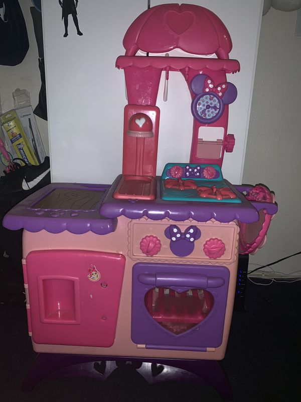 target minnie mouse kitchen set