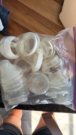 Tommee tippee feeding set