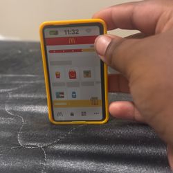 McDonald’s phone toy