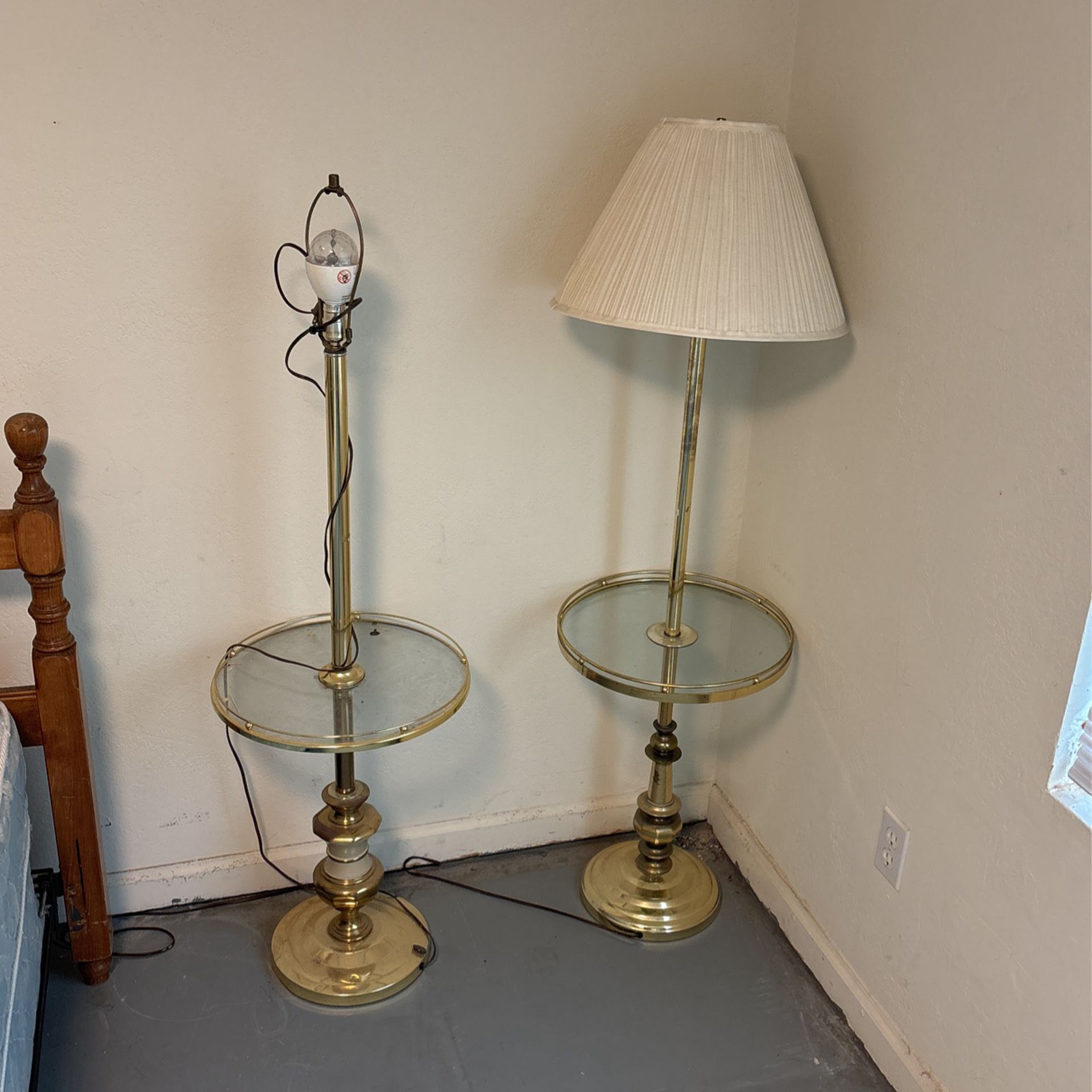 2 Antique Vintage Lamps 